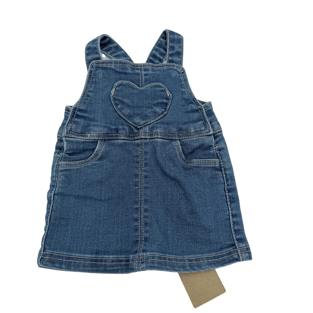 Robe salopette en denim avec cœur&nbsp; — 1 mois