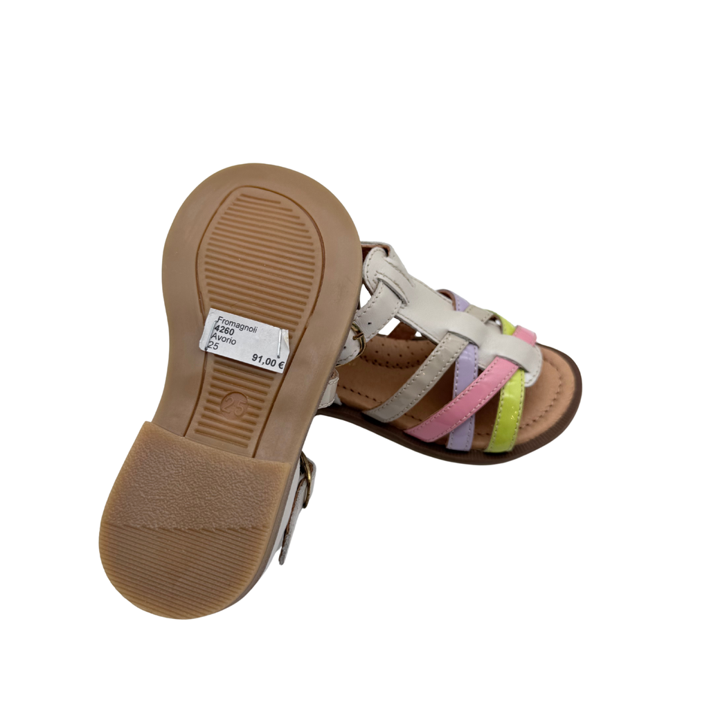 Sandales multicolores pastel — 25