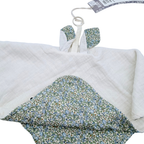 Doudou en coton biologique à motif liberty