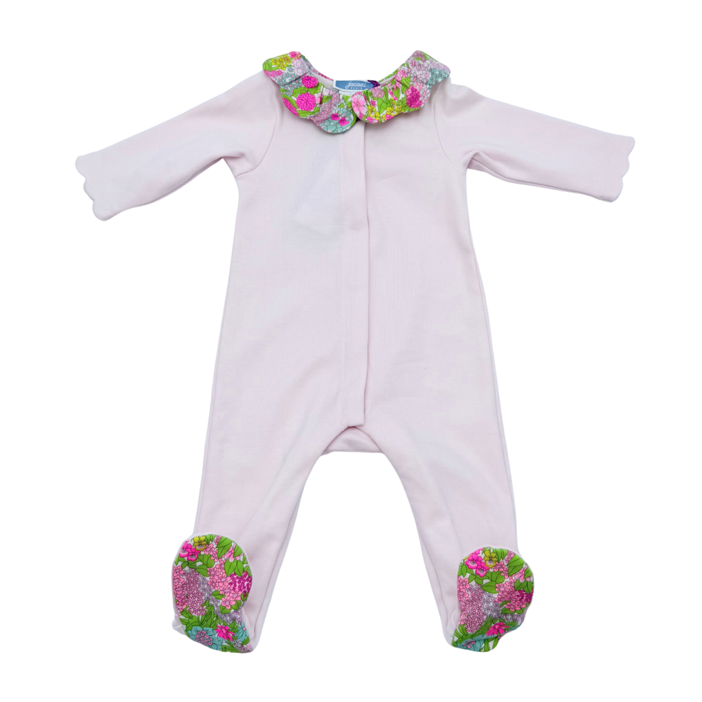 Dors-bien bébé rose pâle à col fleuri liberty - 3 mois