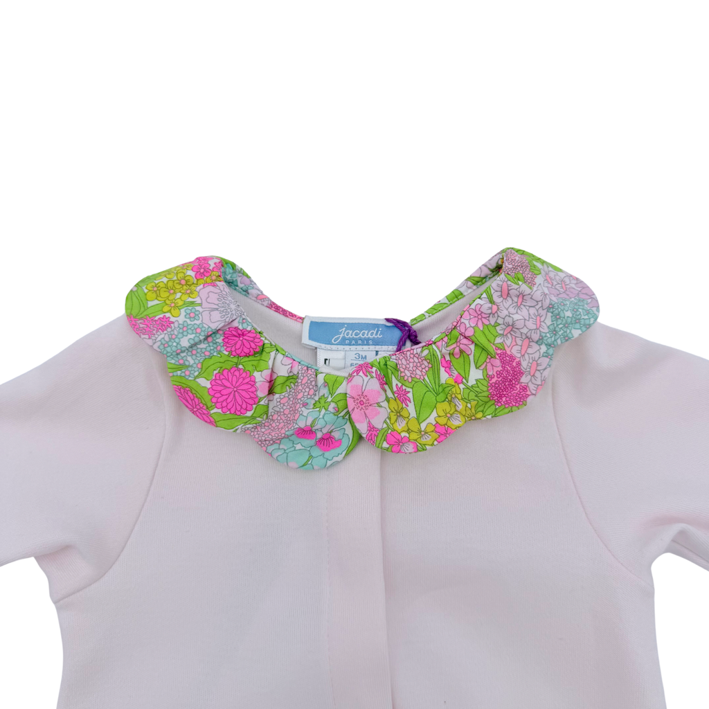 Dors-bien bébé rose pâle à col fleuri liberty - 3 mois
