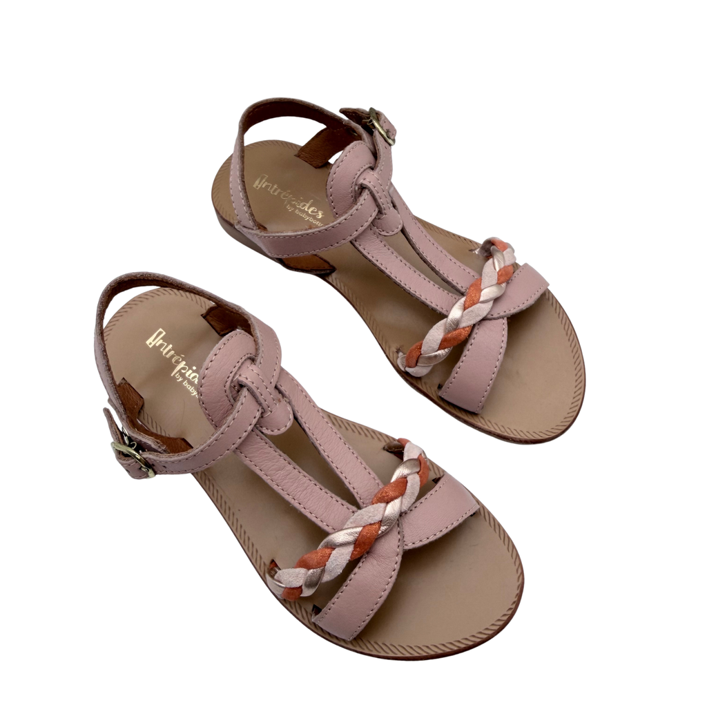 Sandales tressées rose poudré — 31