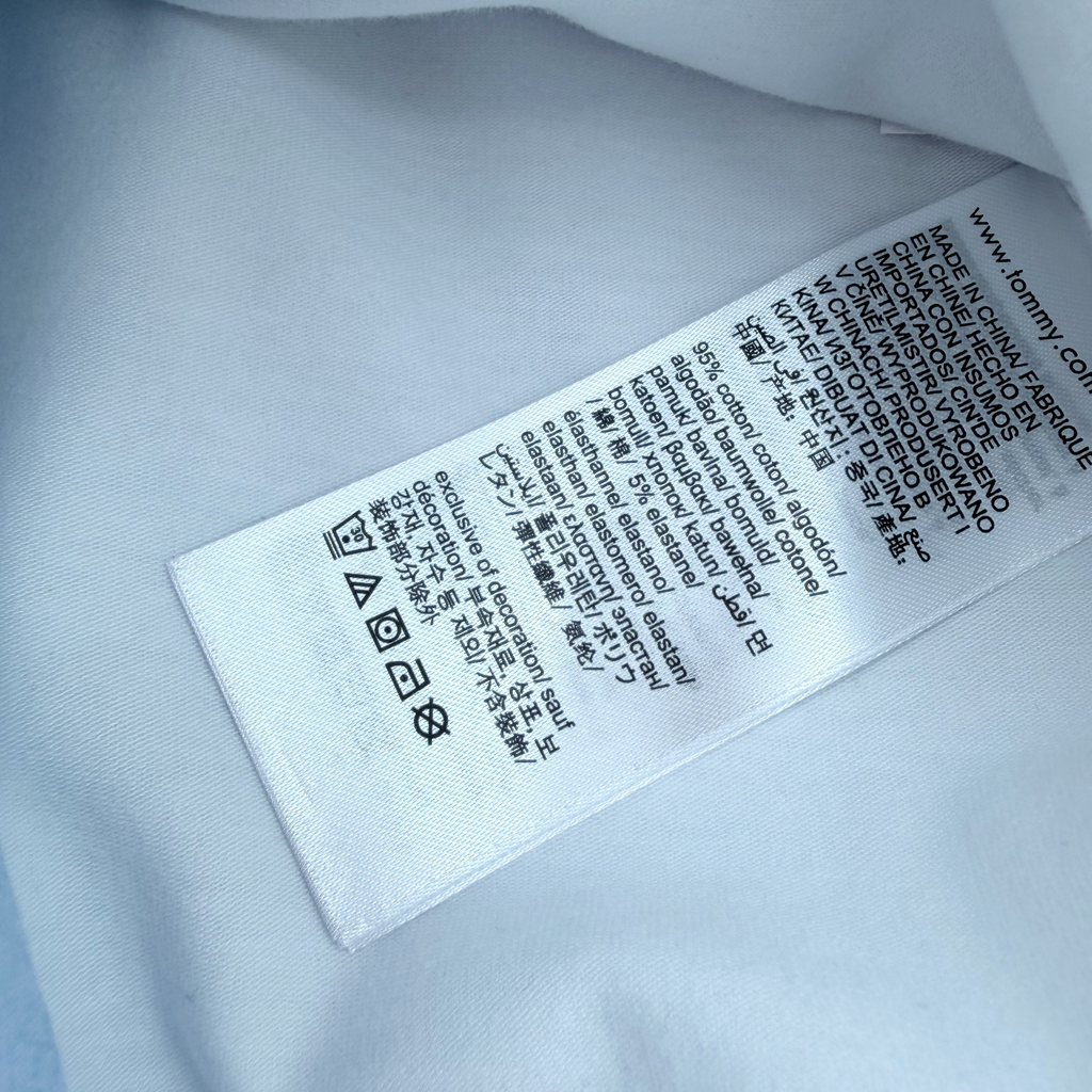 Robe en jean clair brodée et body — 2 ans