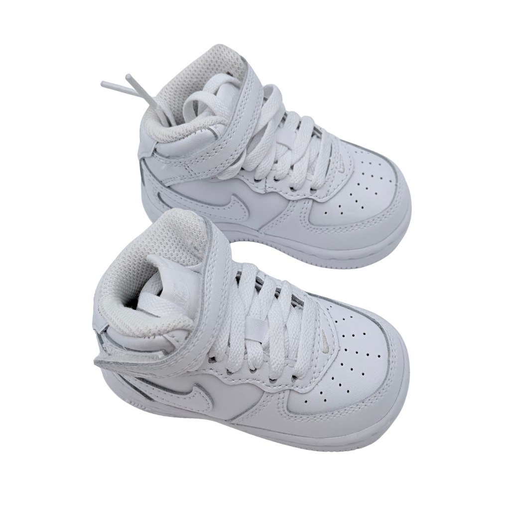 Baskets Force 1 midle - 19,5
