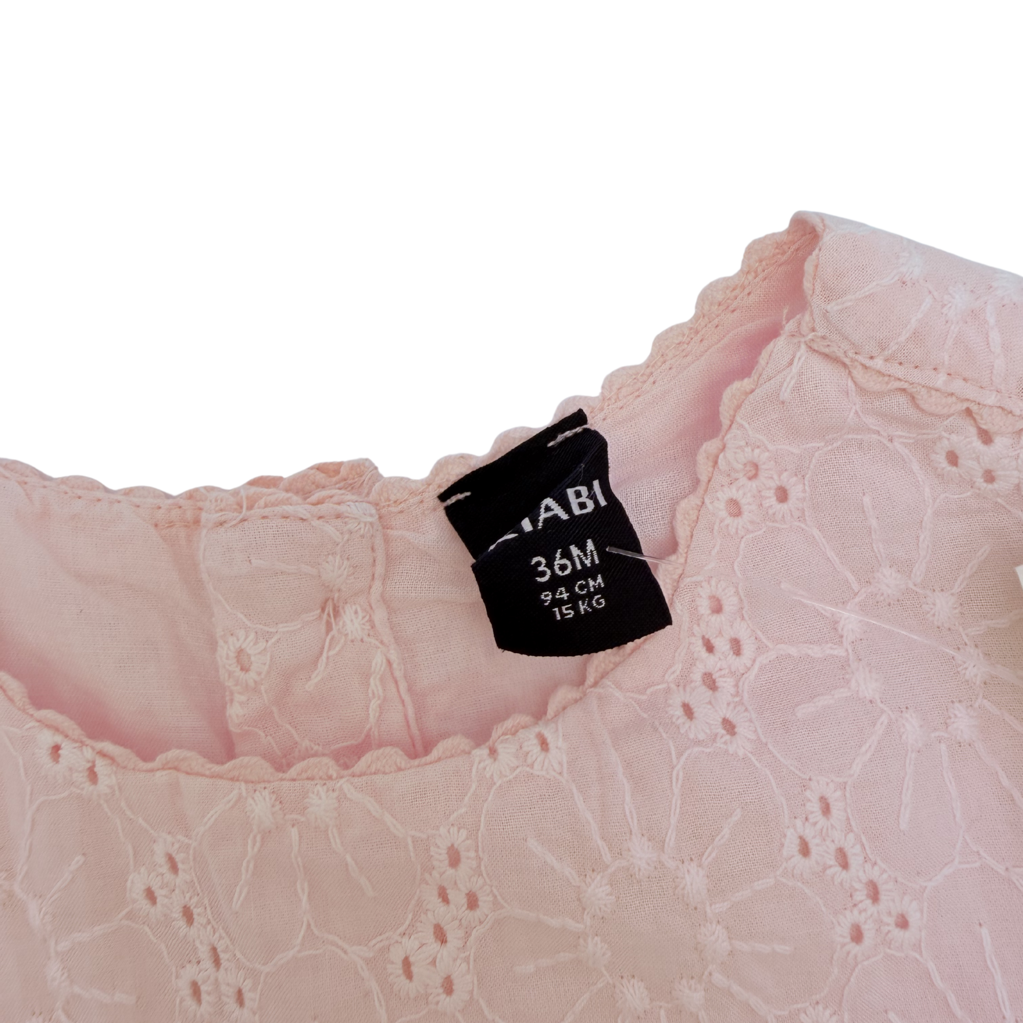 Robe rose en broderie anglaise — 36 mois