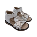 Sandales ouvertes blanches à feuilles irisées — 21