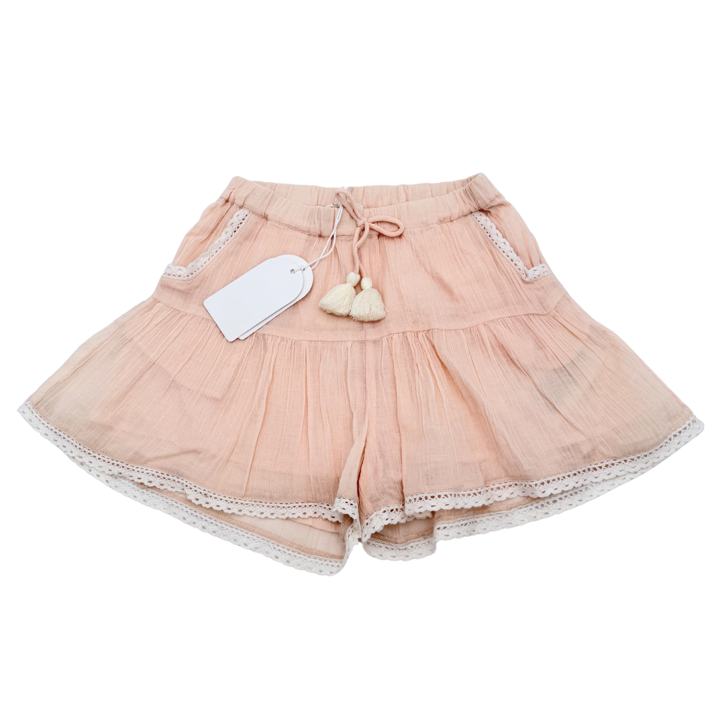 Short fluide rose poudré à dentelle — 4 ans