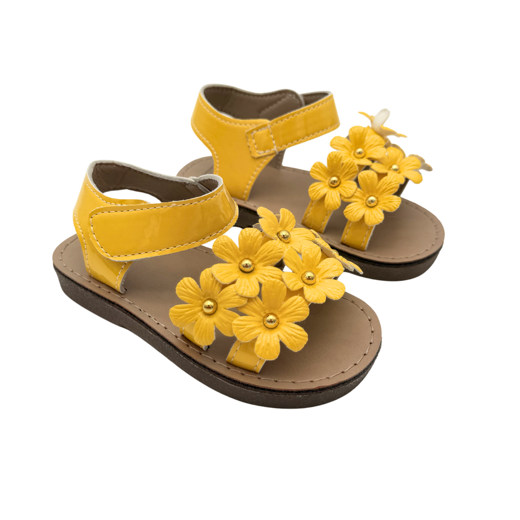 Sandales jaunes — 25