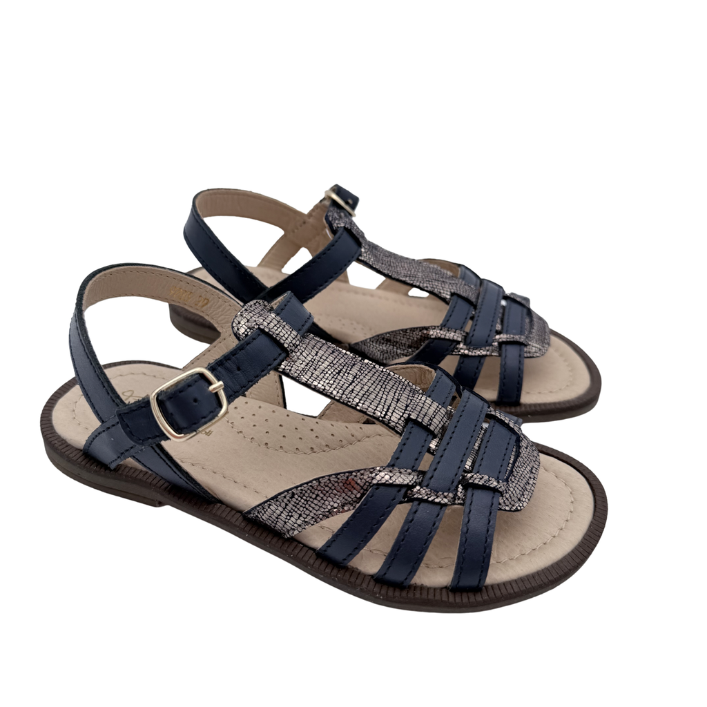 Sandales bleu marine et argentées — 29