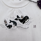 Body manches longues blanc à motif baleines — 18 mois