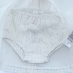 Robe blanche à volants brodés — 24 mois