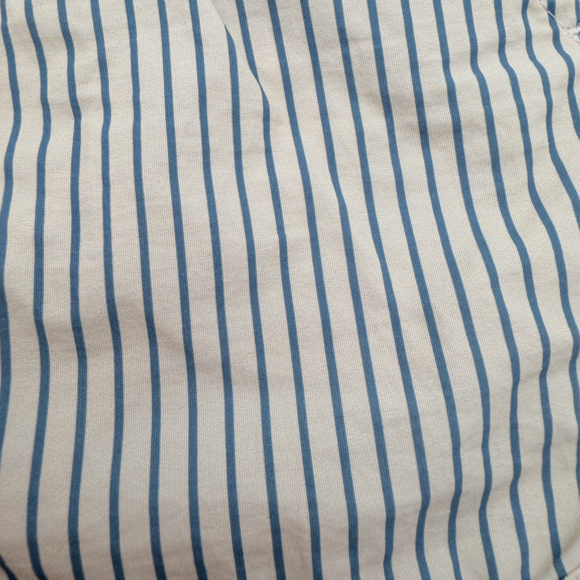 Short de bain rayé écru et bleu — 9 mois