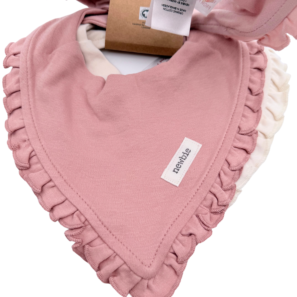 Lot de 2 bavoirs bandana à volants rose et écru en coton bio