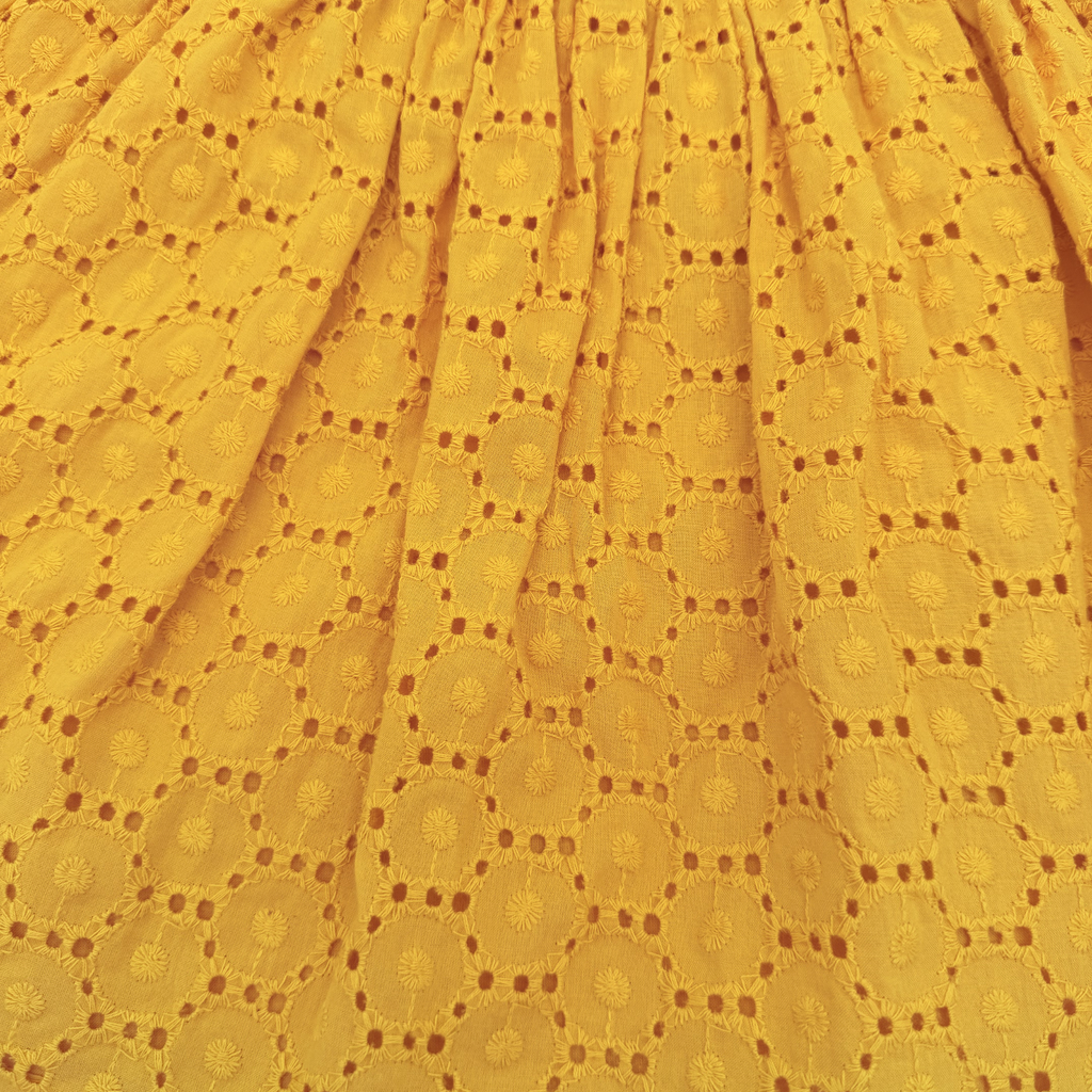 Ensemble robe broderie anglaise moutarde et bloomer - 6 mois