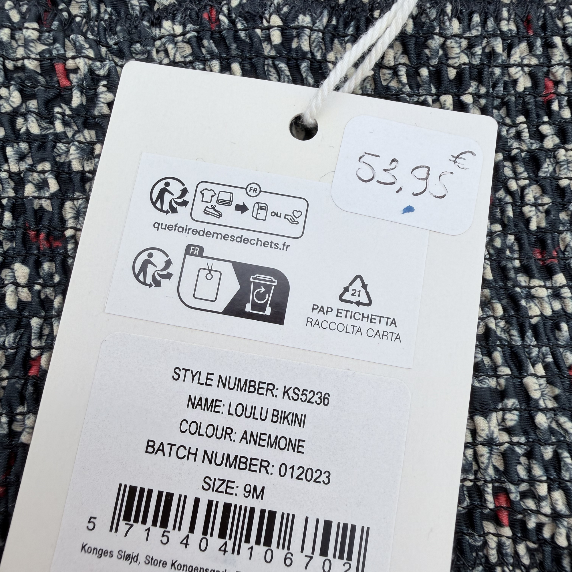 Maillot de bain fleuri 2 pièces — 9 mois