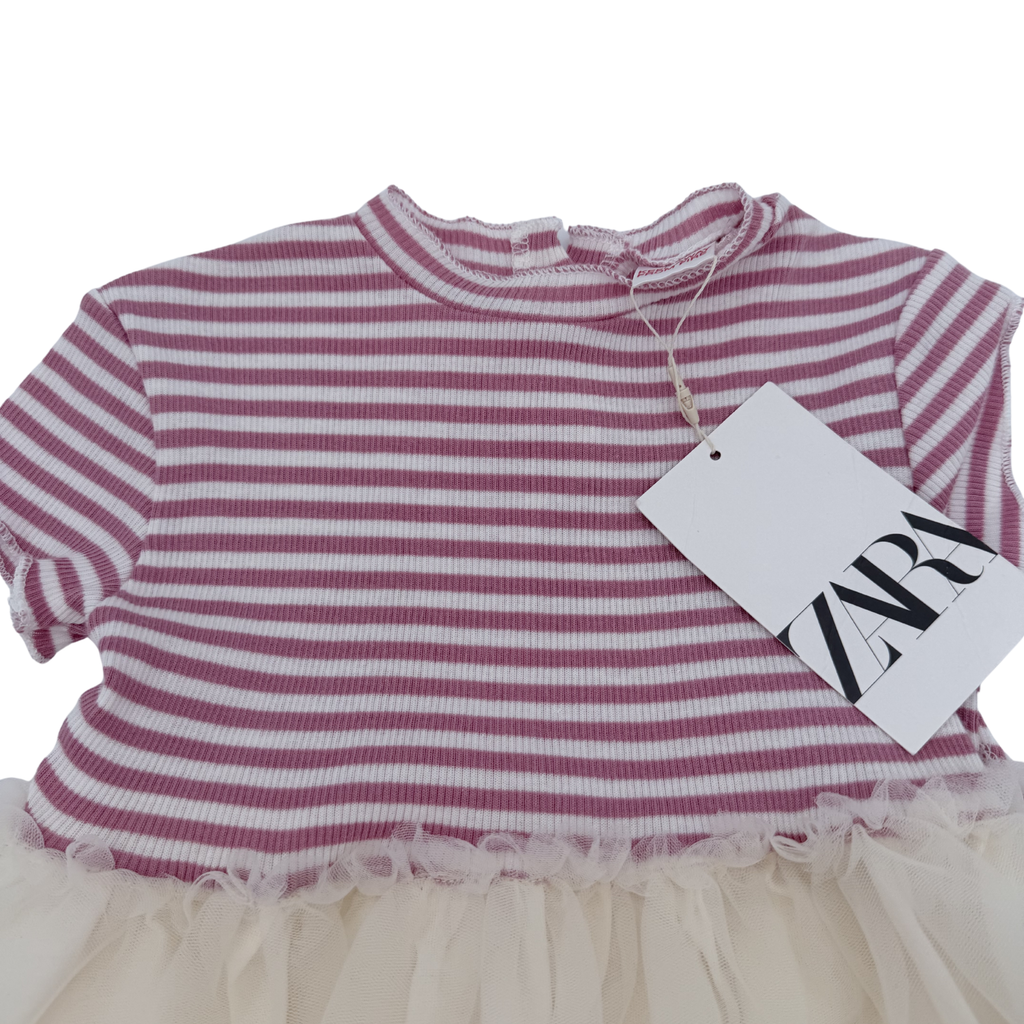 Robe bébé rayée avec jupe en tulle — 18 mois