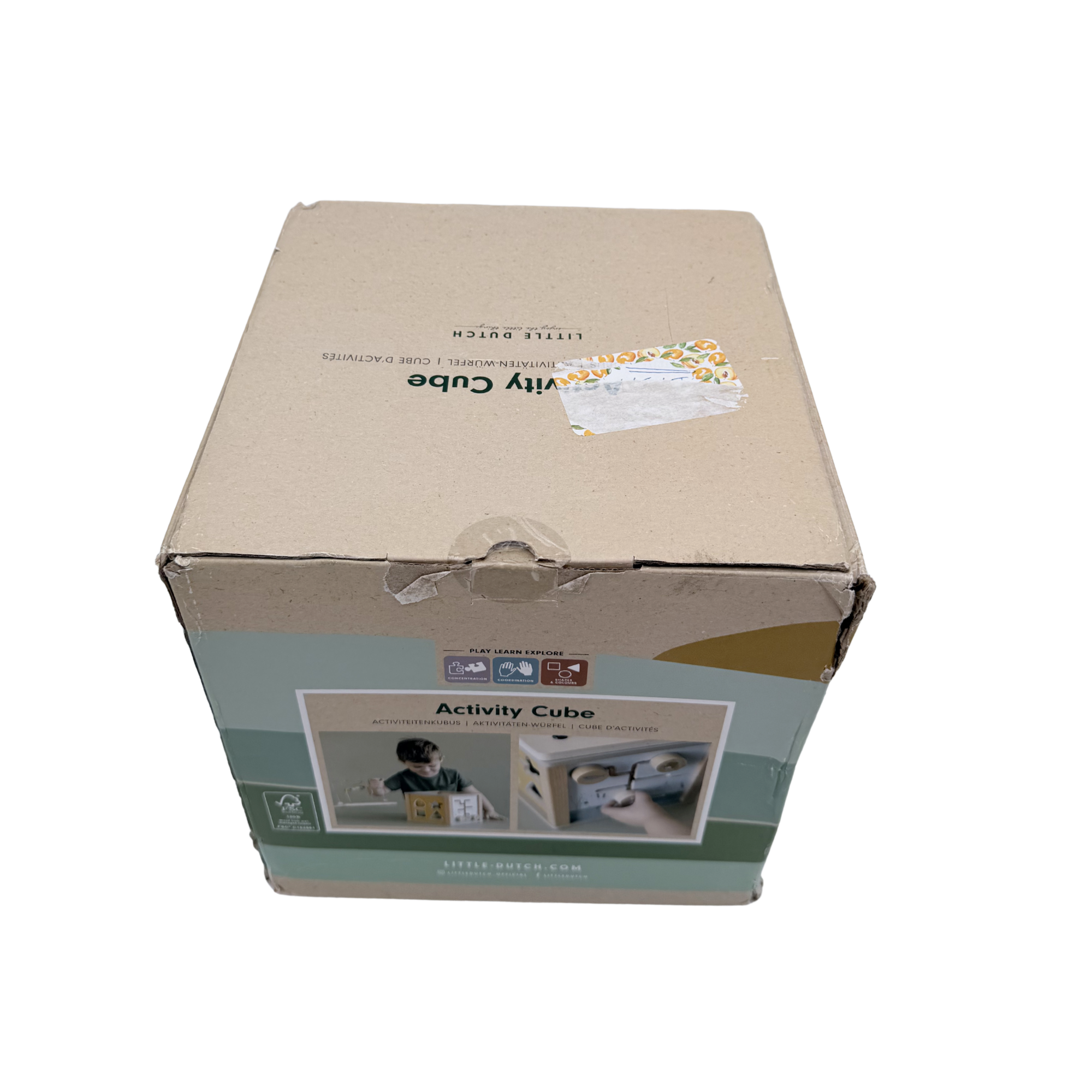 Cube d'activités en bois