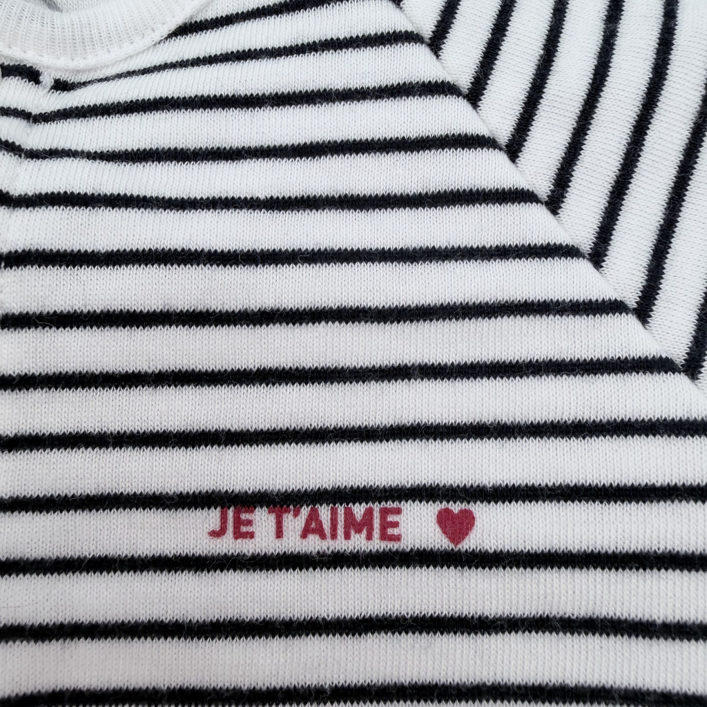 Combinaison rayée noir et blanc “Je t’aime” — 6 mois