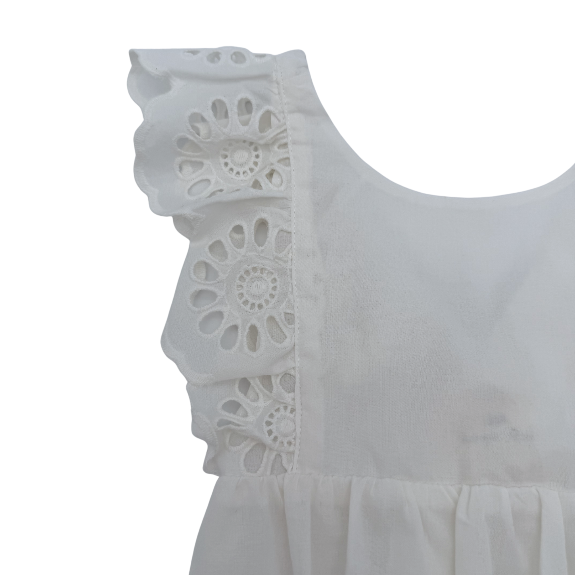 Barboteuse blanche broderie anglaise — 6 mois