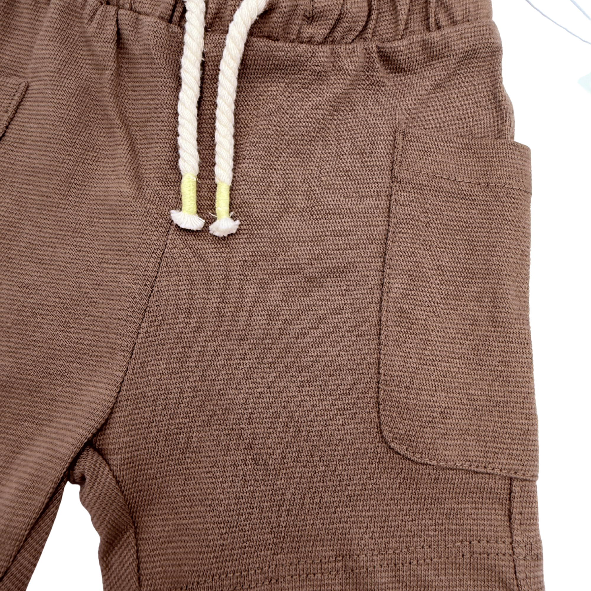 Short marron — 6-9 mois