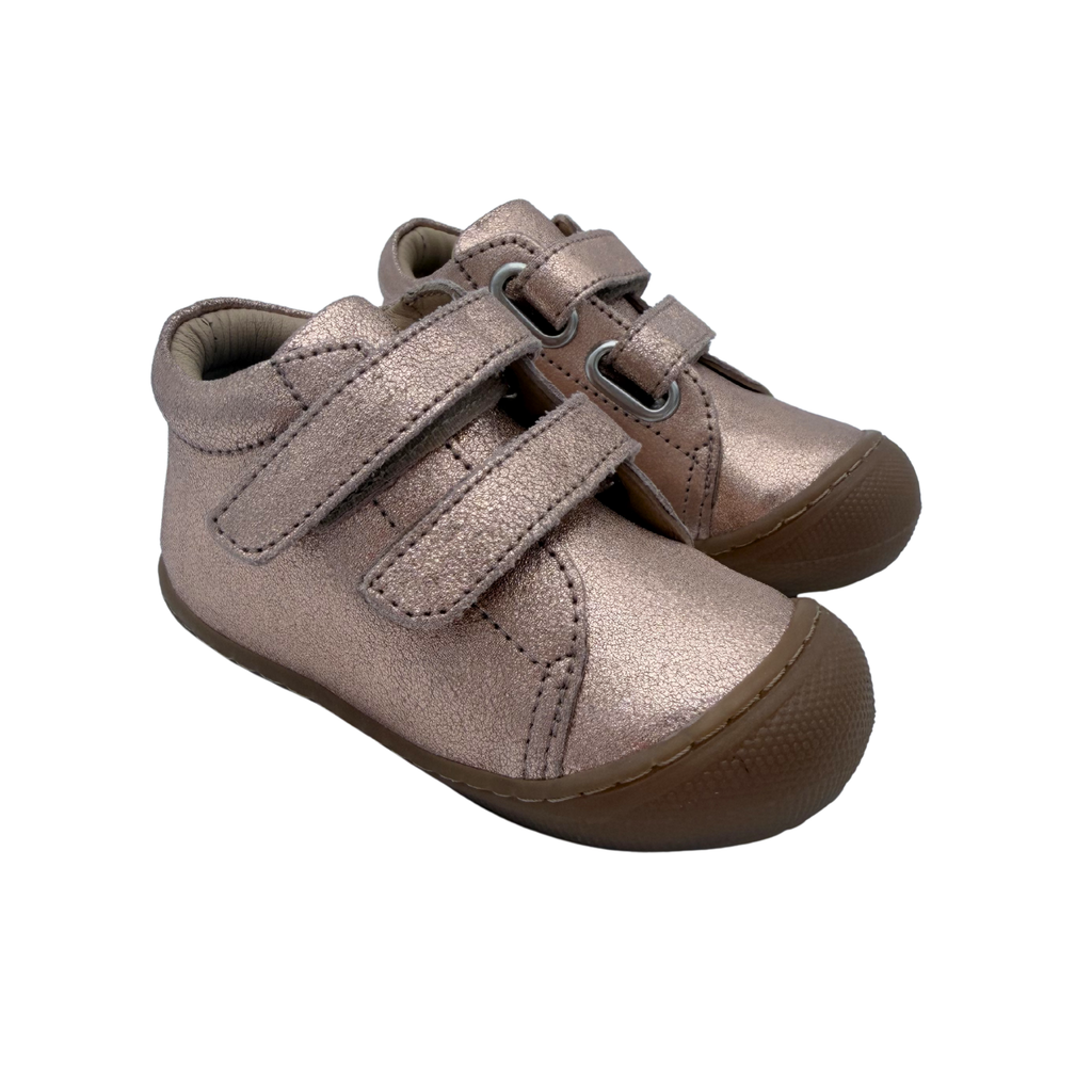 Chaussures premiers pas roses dorées — 22