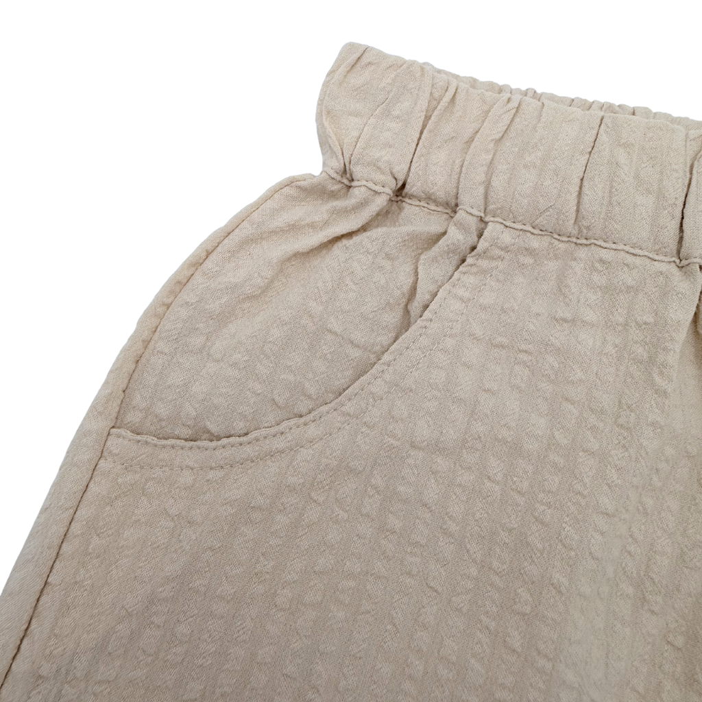 Short texturé beige — 5-6 ans