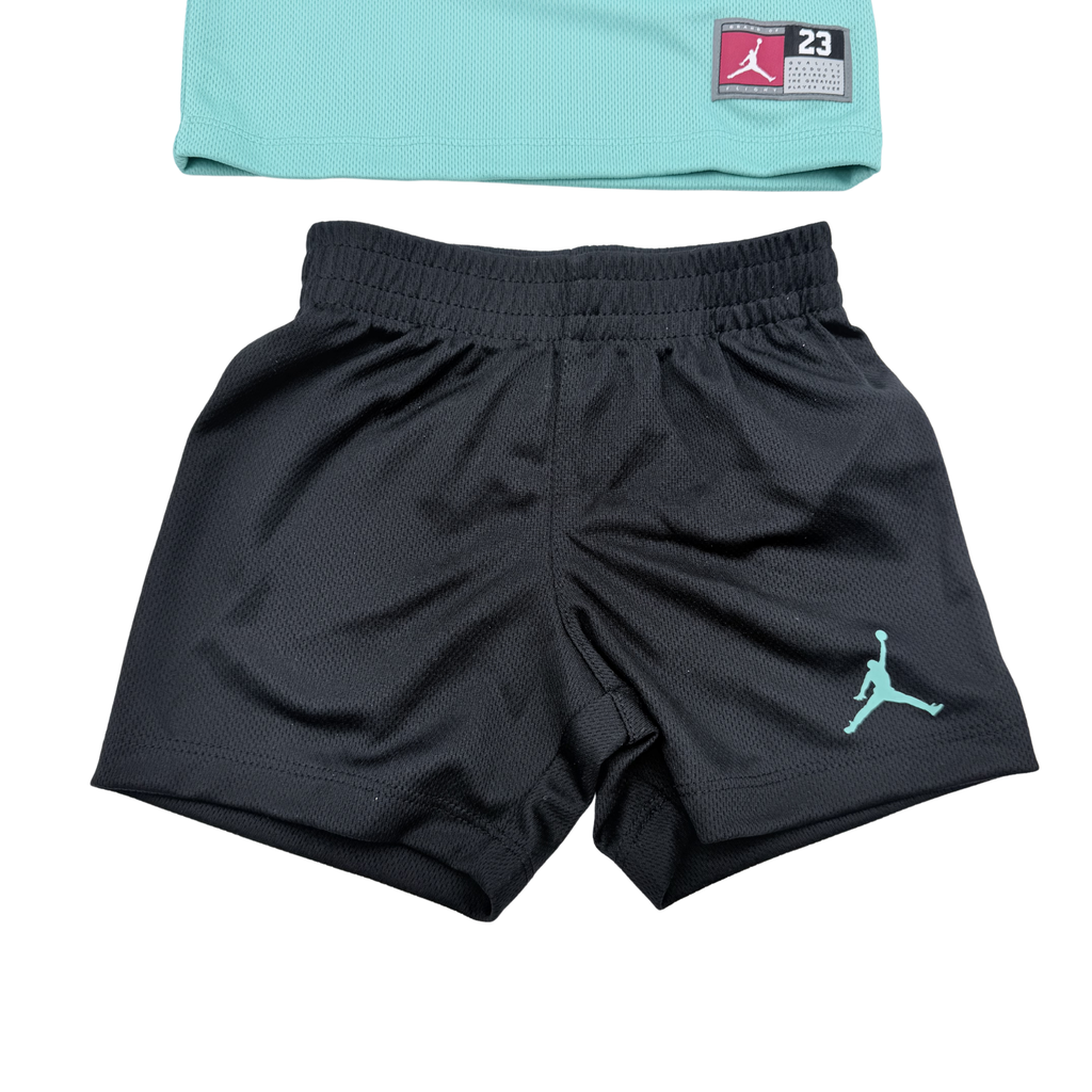 Ensemble débardeur et short de sport - 18 mois