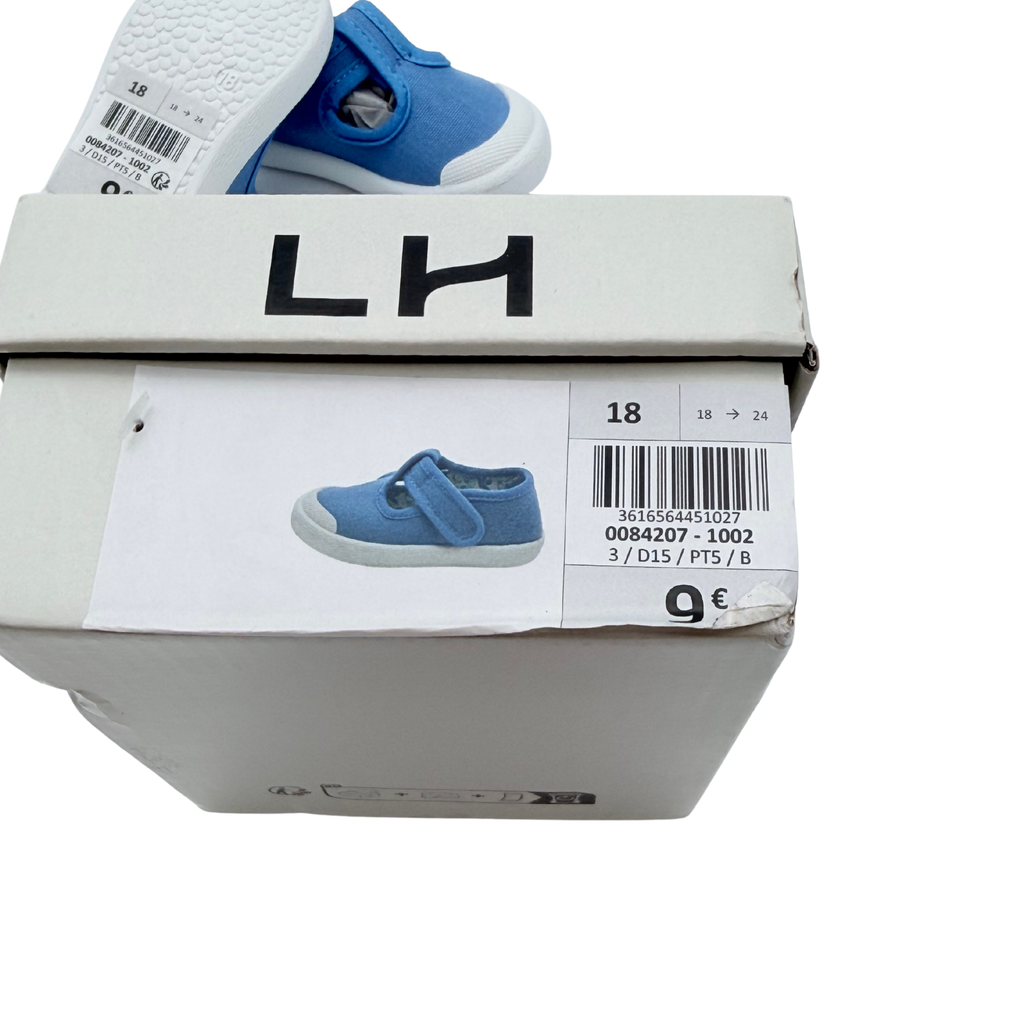 Chaussons bébé en toile bleu ciel - 18