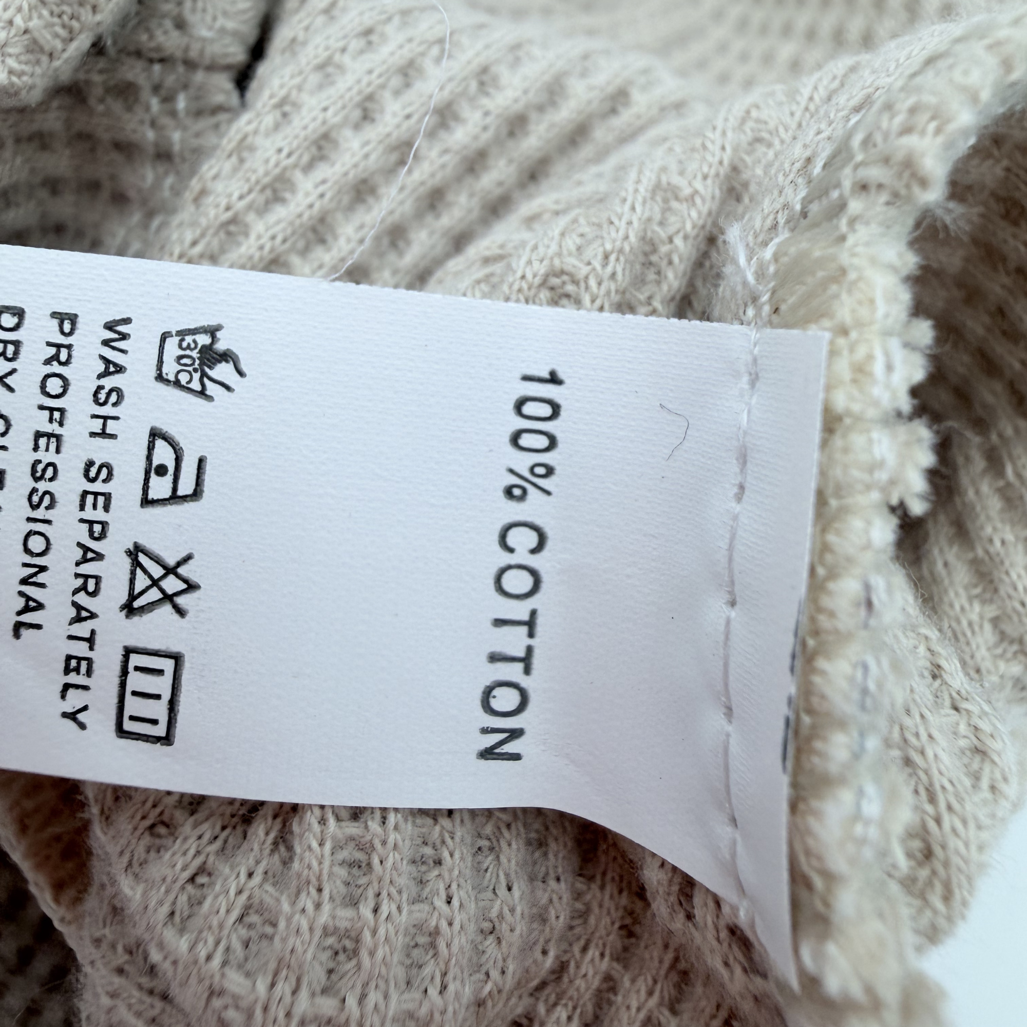 Combinaison gaufrée beige — 6-12 mois
