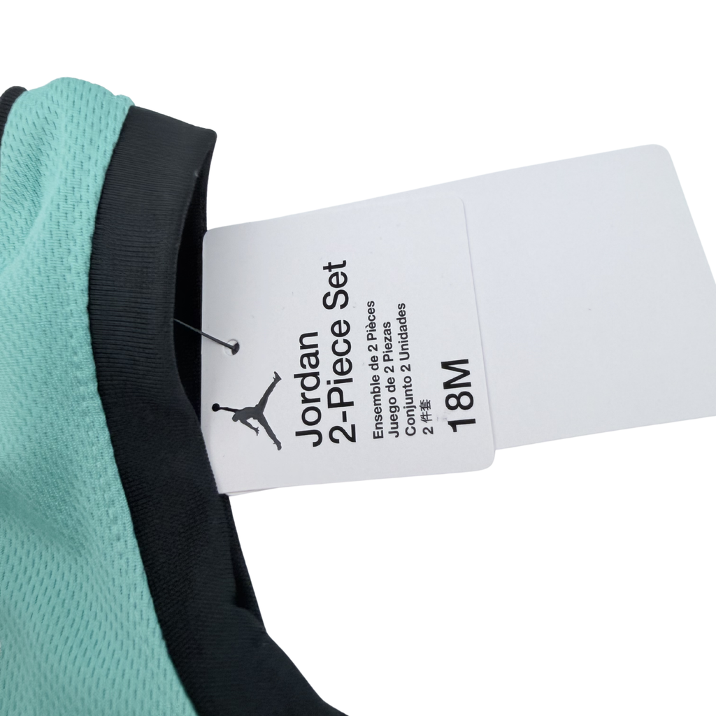 Ensemble débardeur et short de sport - 18 mois
