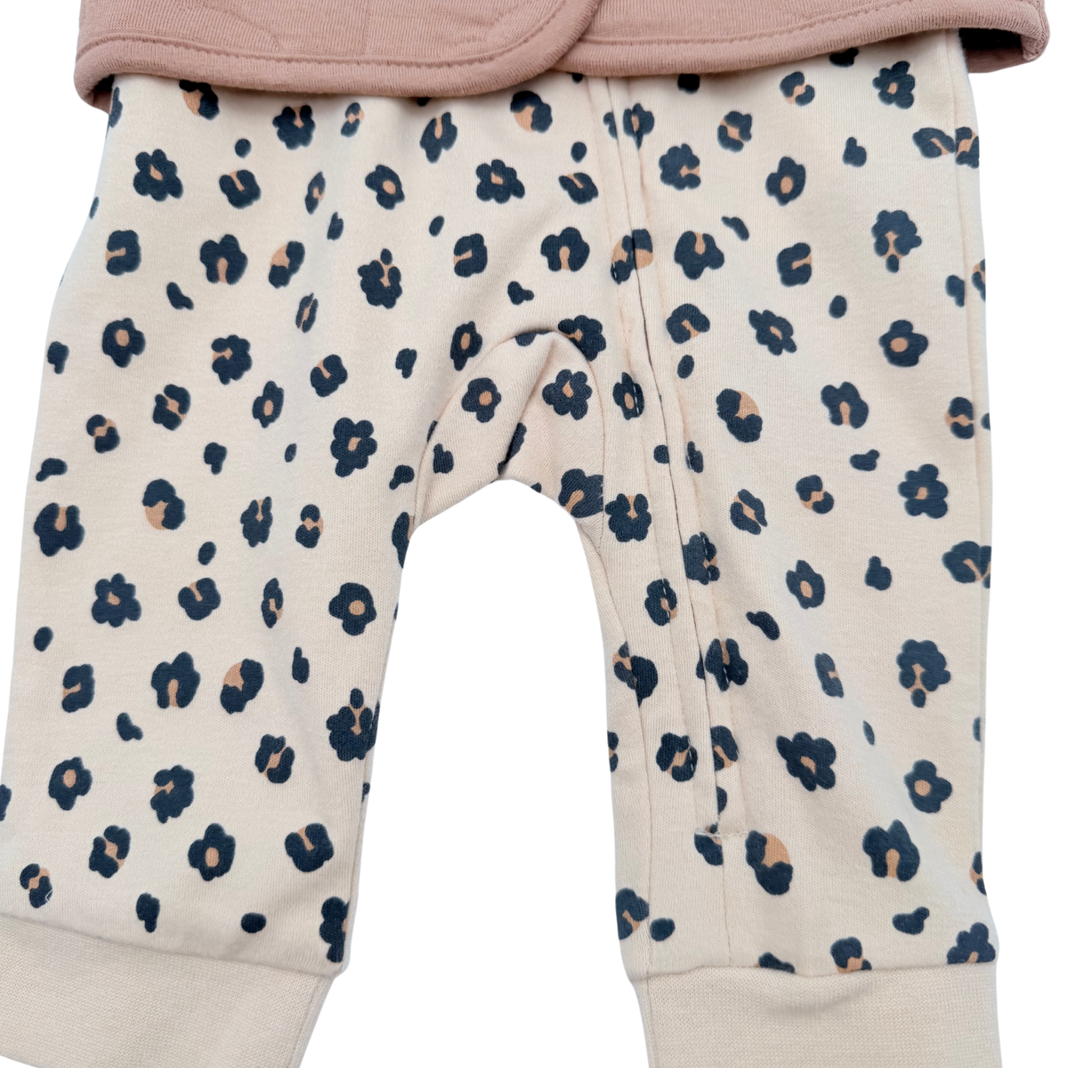 Ensemble bébé beige imprimé léopard avec gilet matelassé - 3 mois
