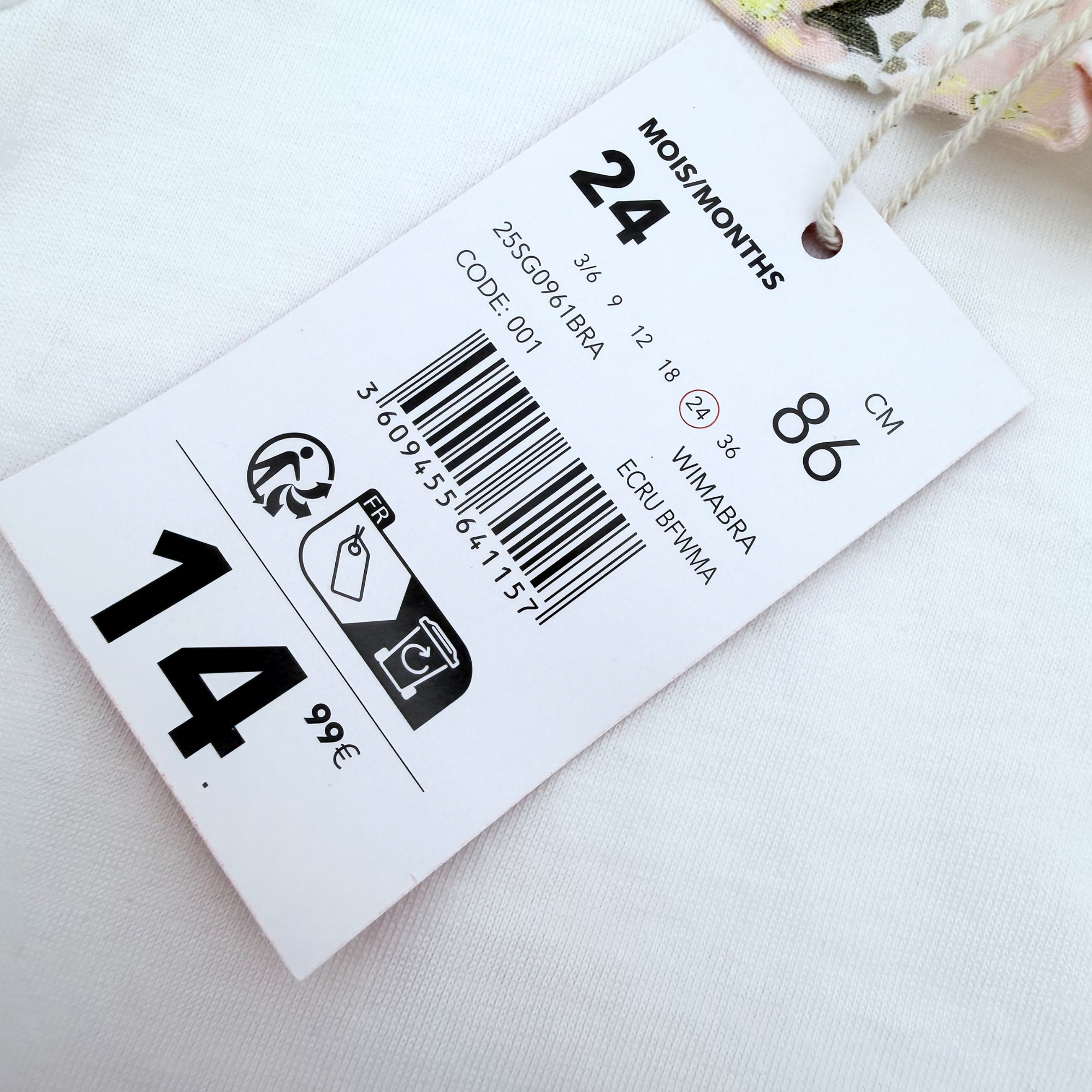 T-shirt blanc à col volanté et papillons — 24 mois
