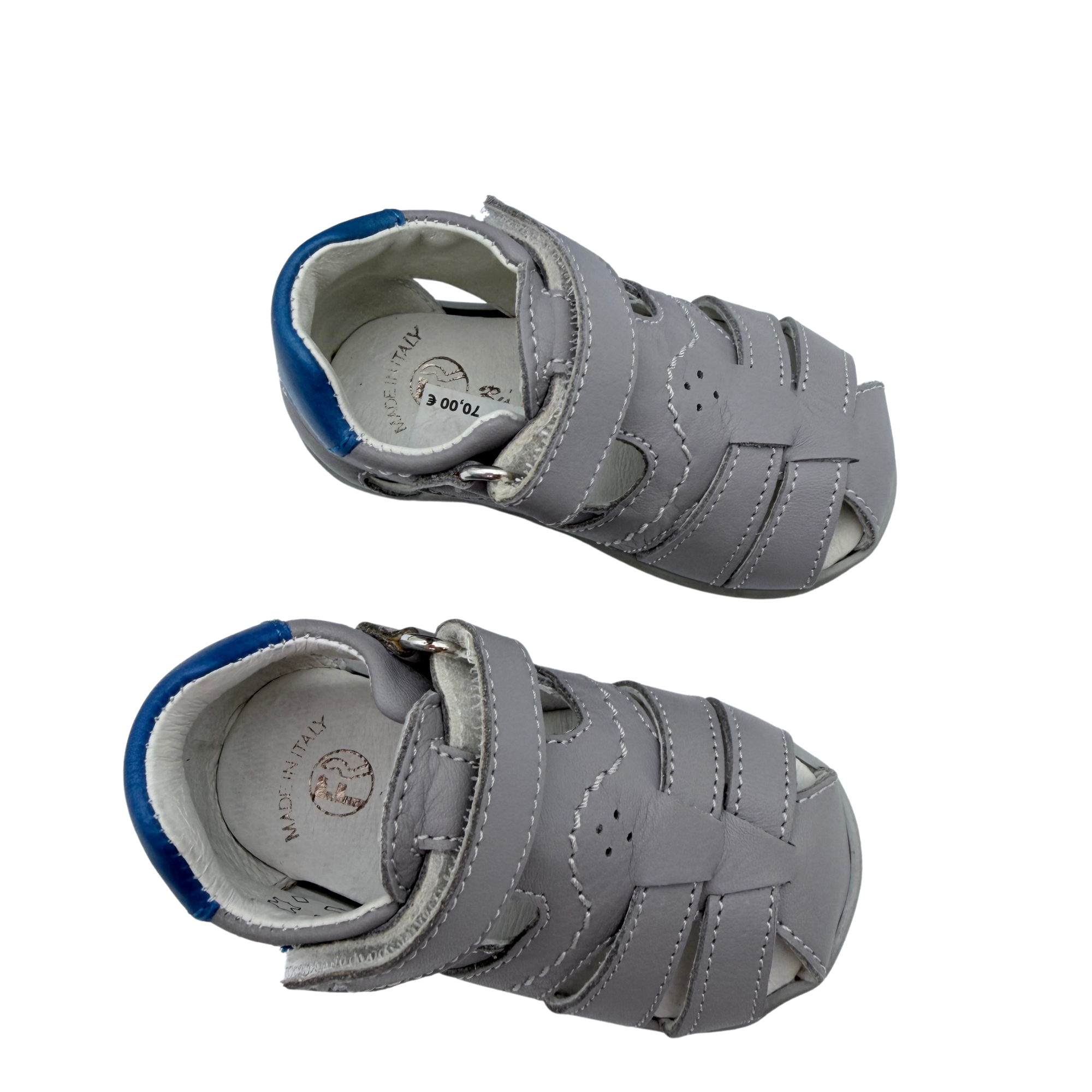 Sandales gris perle et bleu — 18