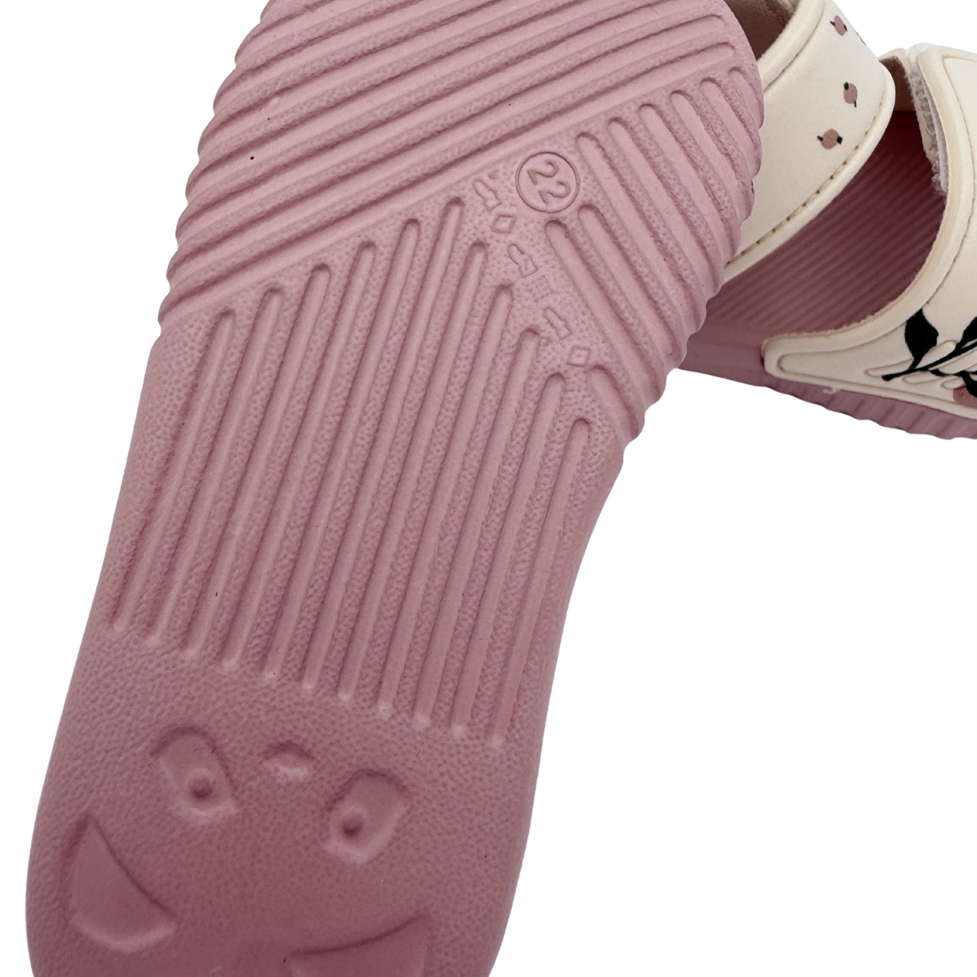 Sandales bébé roses à motifs fleuris  — 22