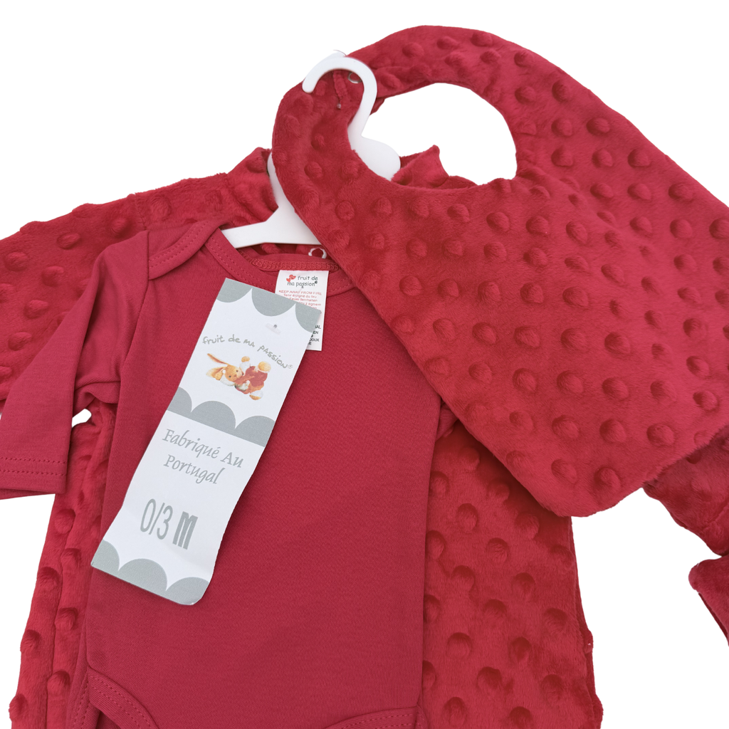 Ensemble naissance rouge texturé 5 pièces — 0-3 mois