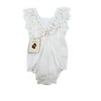 Barboteuse blanche broderie anglaise — 6 mois