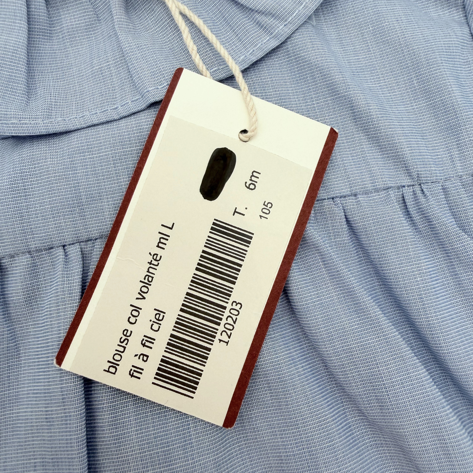 Blouse bleu clair à col volanté — 6 mois