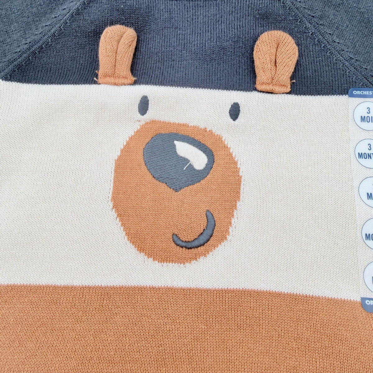 Pull bébé tricolore motif chien en relief – 3 mois