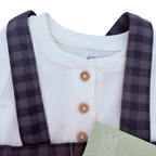 Ensemble salopette à carreaux et t-shirt blanc — 0-1 mois