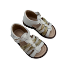 Sandales blanches, dorées et argentées — 21