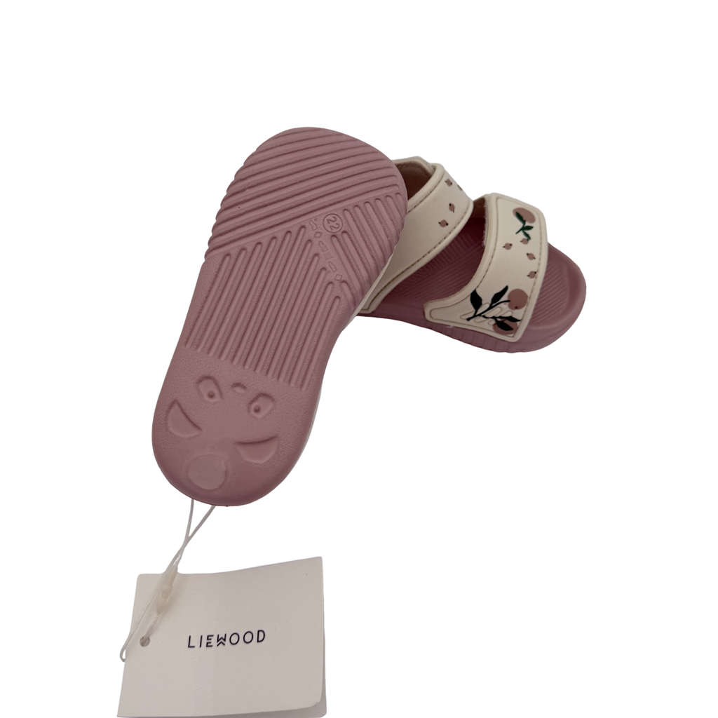 Sandales bébé roses à motifs fleuris  — 22