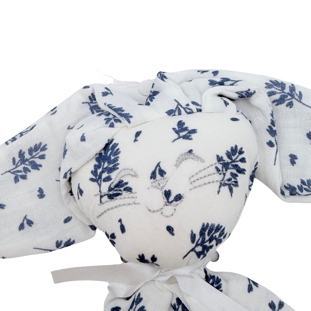 Doudou plat lapin blanc à motifs bleus