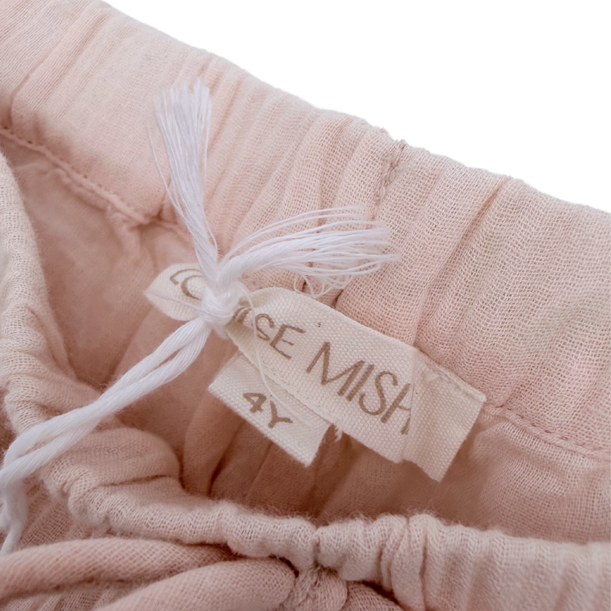Short fluide rose poudré à dentelle — 4 ans