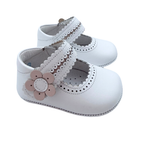 Babies blanches à fleur rose — 17