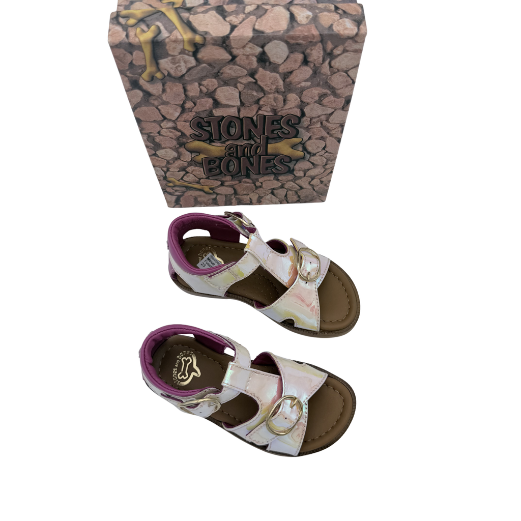 Sandales — 23