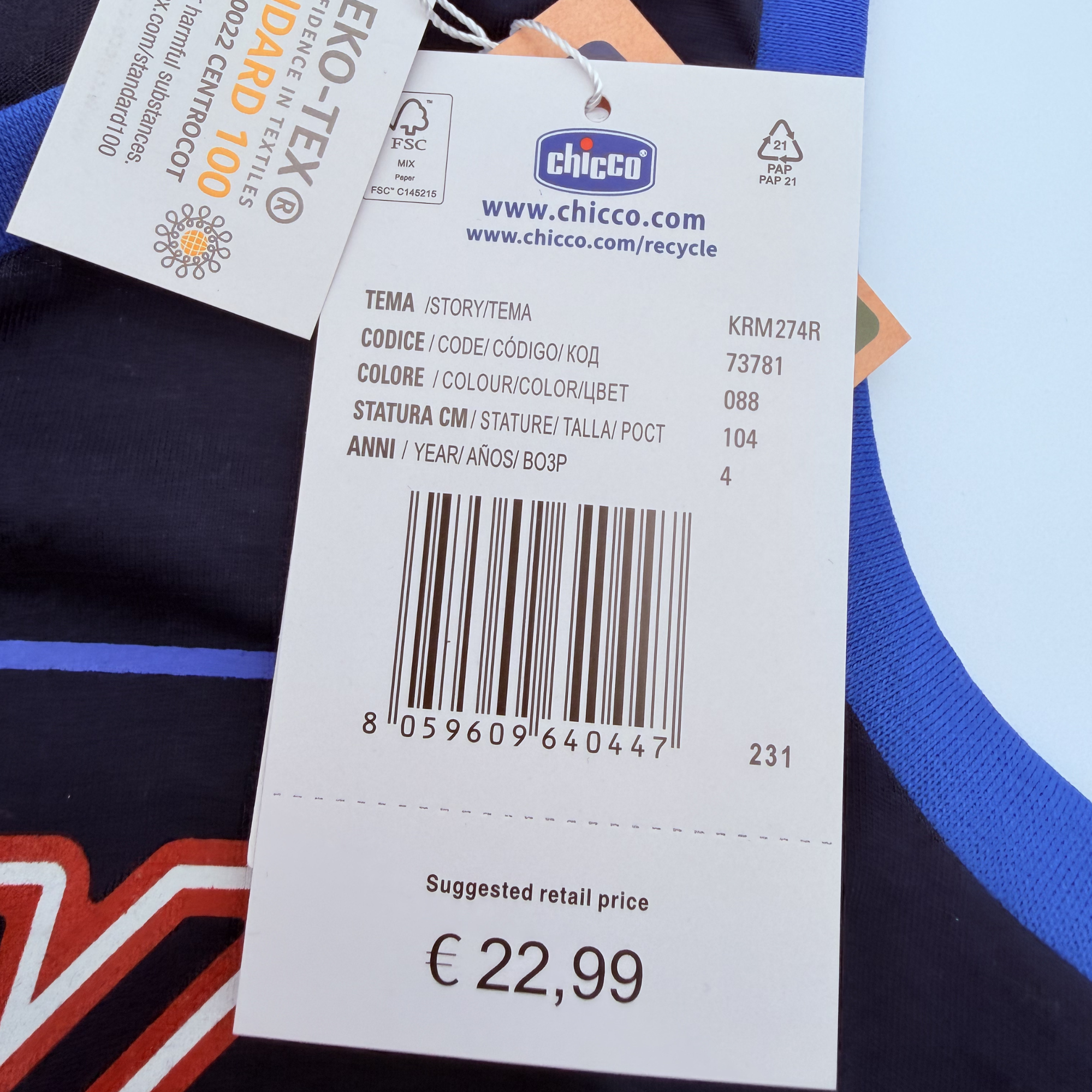 Ensemble sport bleu et noir — 4 ans