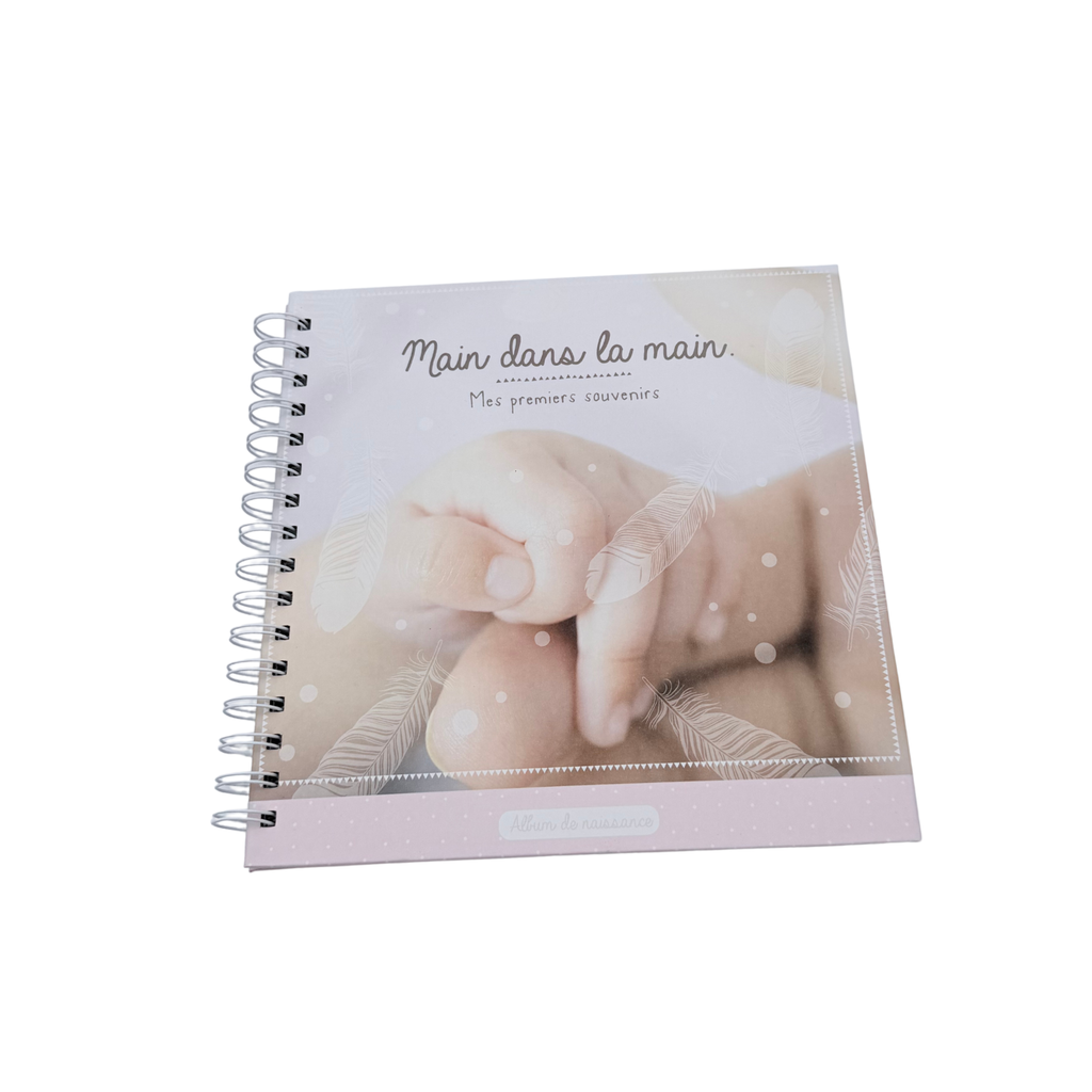Album de naissance « Main dans la main – Mes premiers souvenirs »