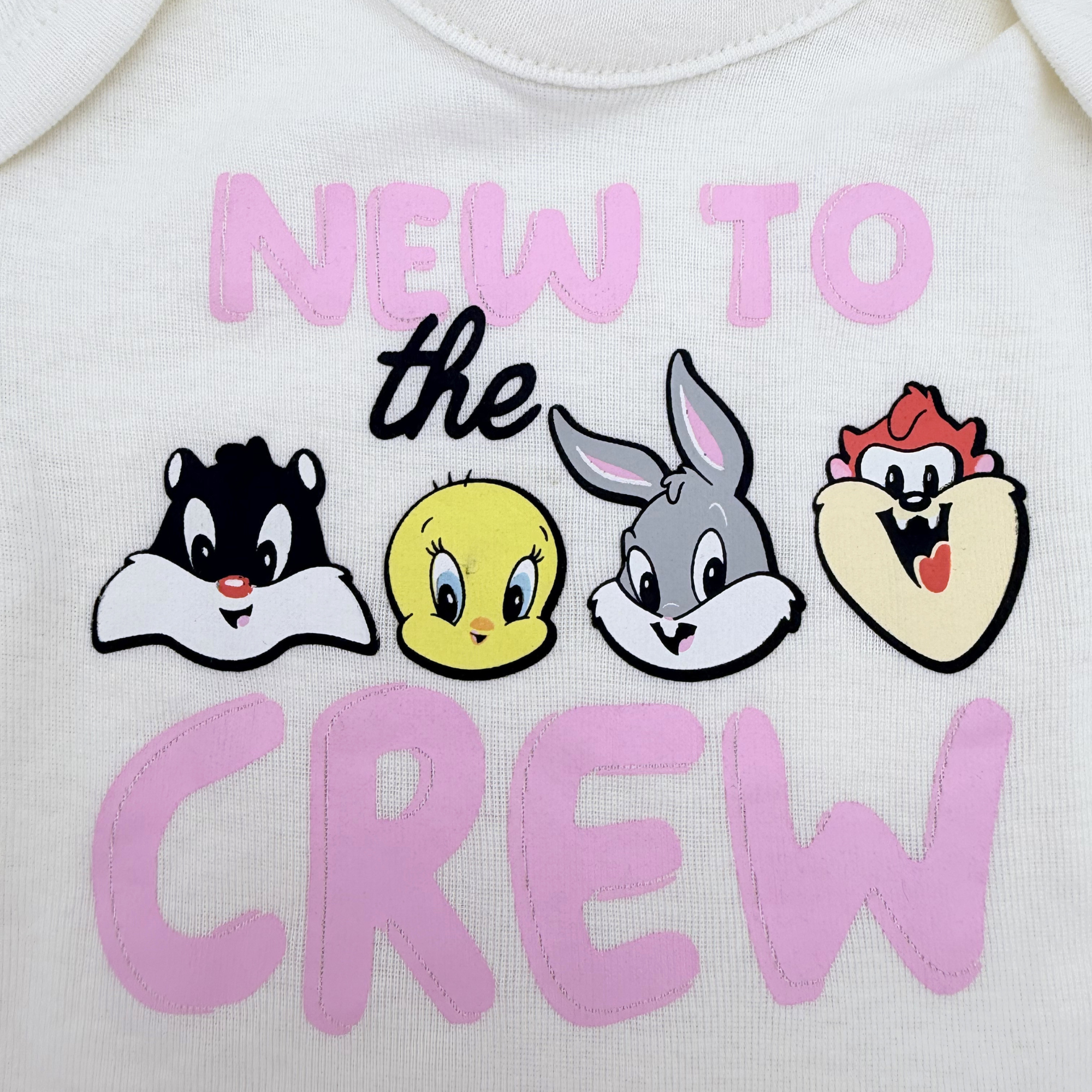 Body bébé Looney Tunes “New to the Crew” — 2-6 mois